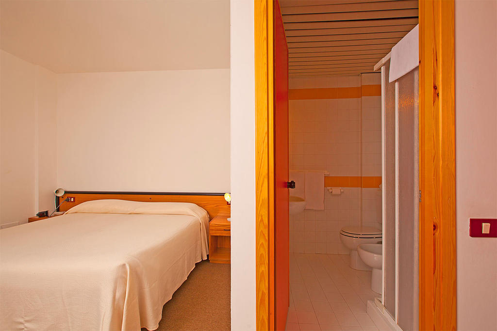 Hotel Libia Fino Del Monte ห้อง รูปภาพ
